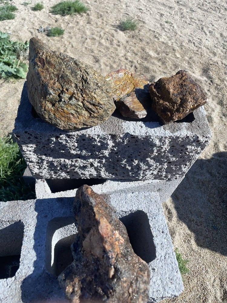 Gold ore