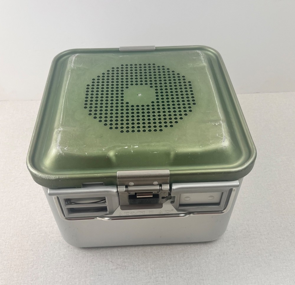 AESCULAP JN344 (Half size) Sterilization Container System with Jk387 Green lid