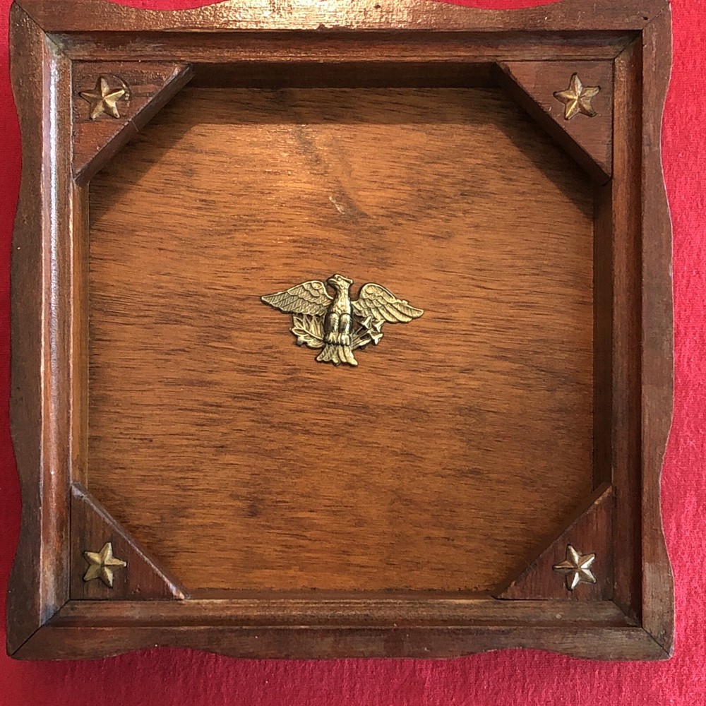 WW2 THEATER KNIFE & (4) FUNCTION KINGSTON KNIFE - CUSTOM WOOD DISPLAY BOX