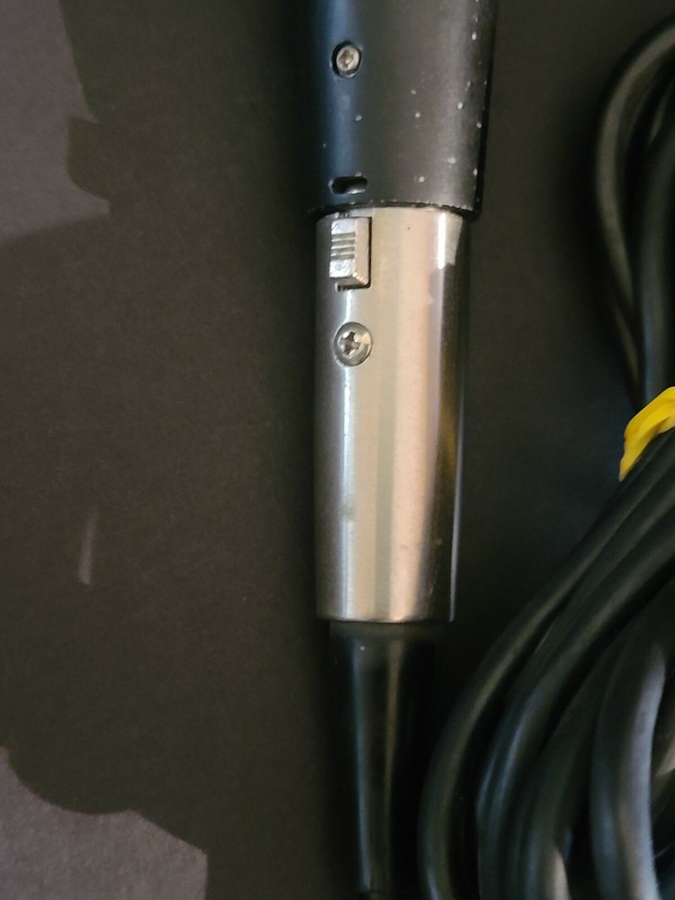 TESTED GOOD Realistic HIGHBALL Dynamic Microphone Unidirectional 33-984D w/Cable