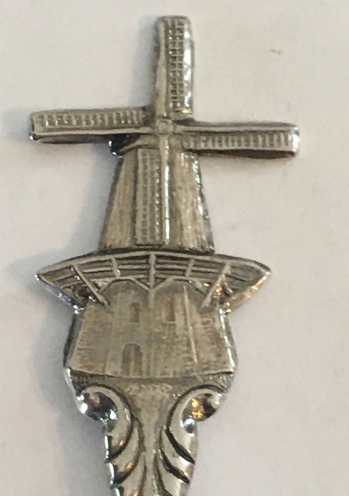 Windmill Vintage Souvenir Spoon Collectible