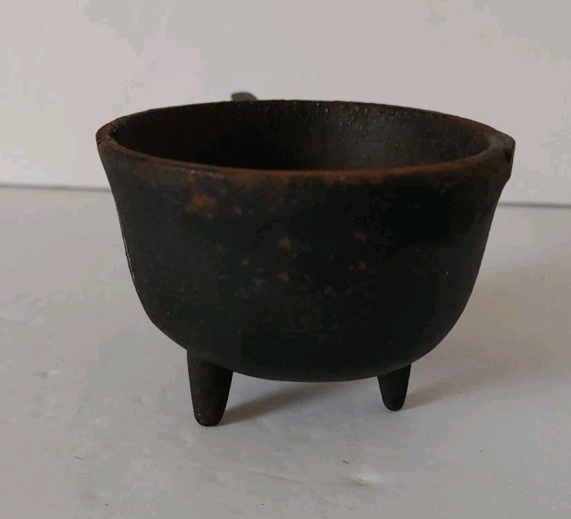 Salesman Sample Cast Iron Footed Handled Pot
