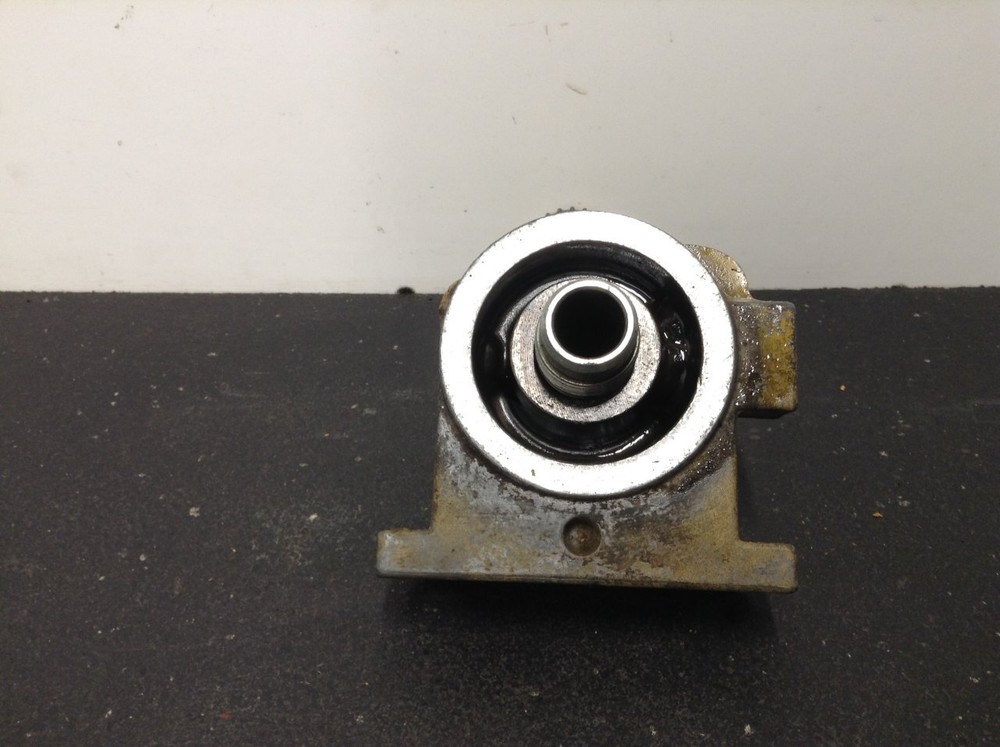 Cat 3176 Fuel Filter Base: P/N 7C0318