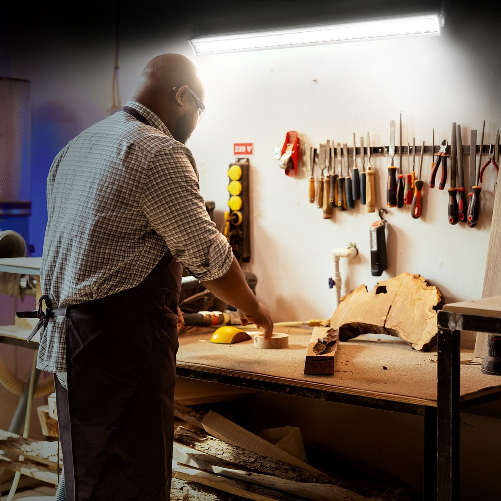 LED Work Light Bar, 80W Linear Shop Lights, 35°Beam Angle Spotlight, Adjustable