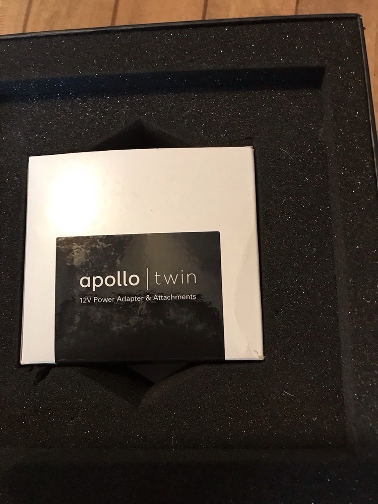 Universal Audio Apollo Twin USB Duo Core USB 2x6 Audio Interface (PC)- Silver