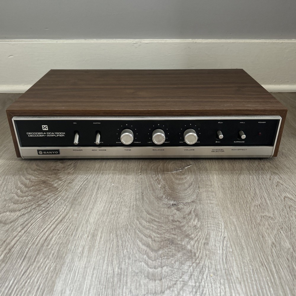 Sanyo Decoder Amplifier 4 DCA 1500X Receiver Quadraphonic 1970s FOR PARTS READ