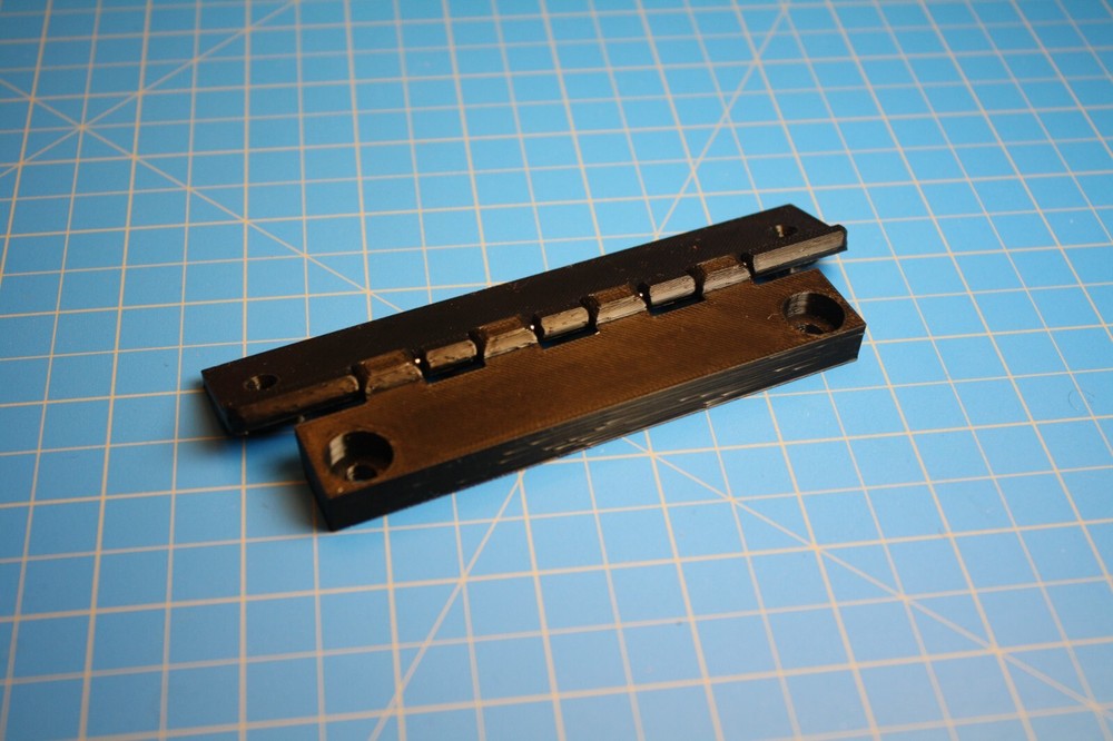 1999-2001 Camry Center Console Hinge Replacement