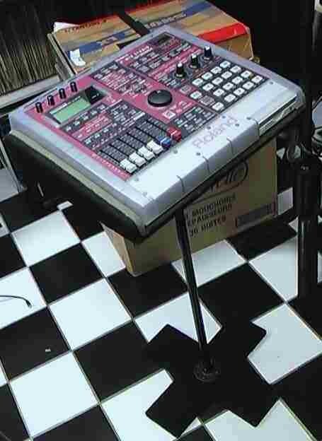 Boss SP-202 Stand Alone Sampler. Original Classic Rare!