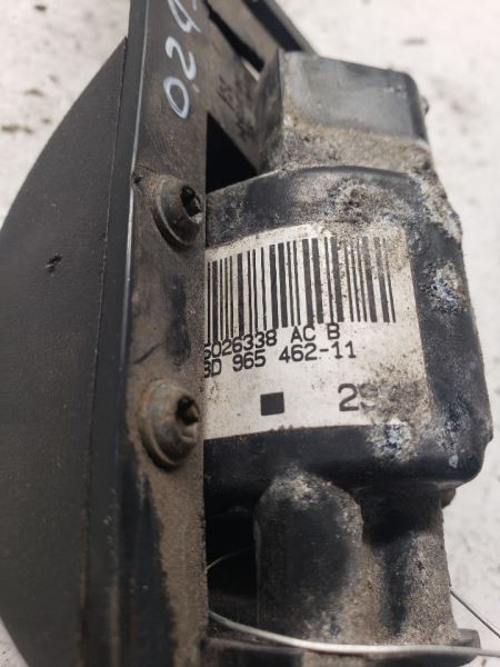 Fits 2006-2010 COMMANDER Camera/ Projector Liftgate Mounted Near Handle OEM