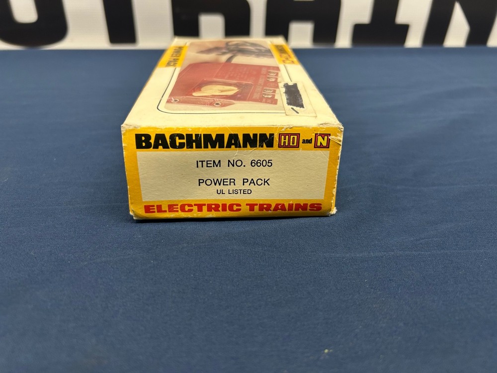 Bachmann HO/N Single Throttle Transformer Power Pack 6605