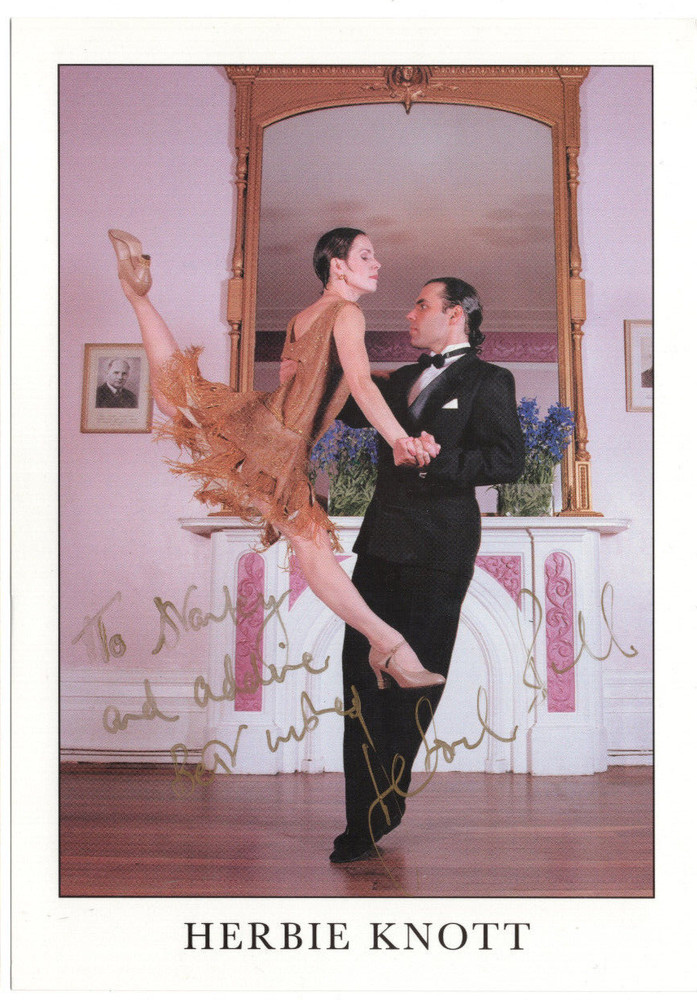 Deborah Bull Signed Photo / Autographed Ballet Dancer