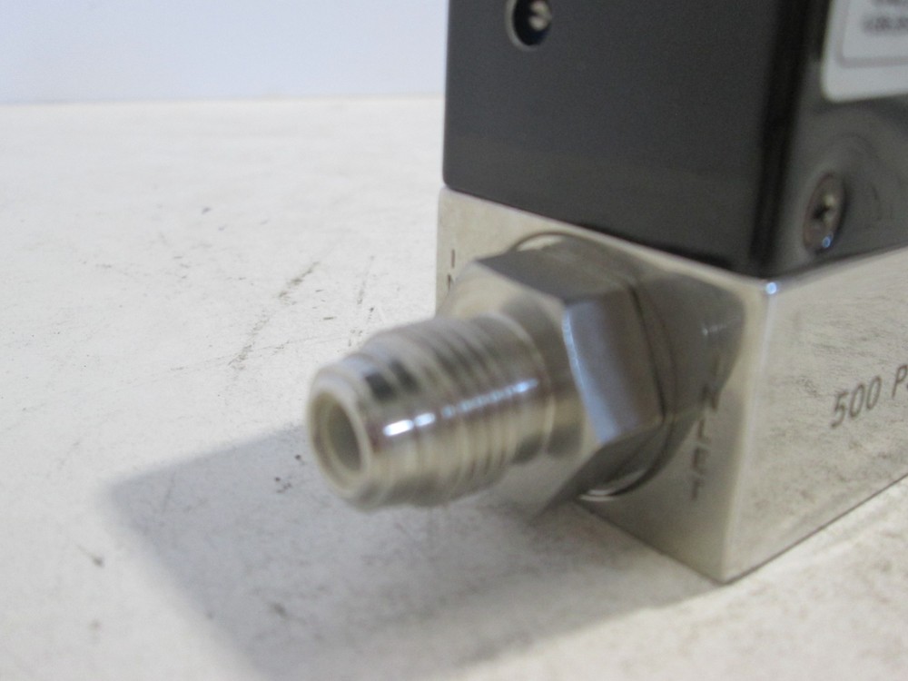 Unit, UFC-1260, Mass Flow Controller, 200 SCCM, 15%PH3/SiH4, Used