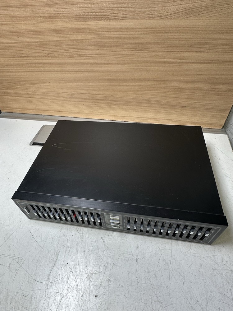 Fisher Studio Standard EQ-275 Graphic Equalizer (please Read)