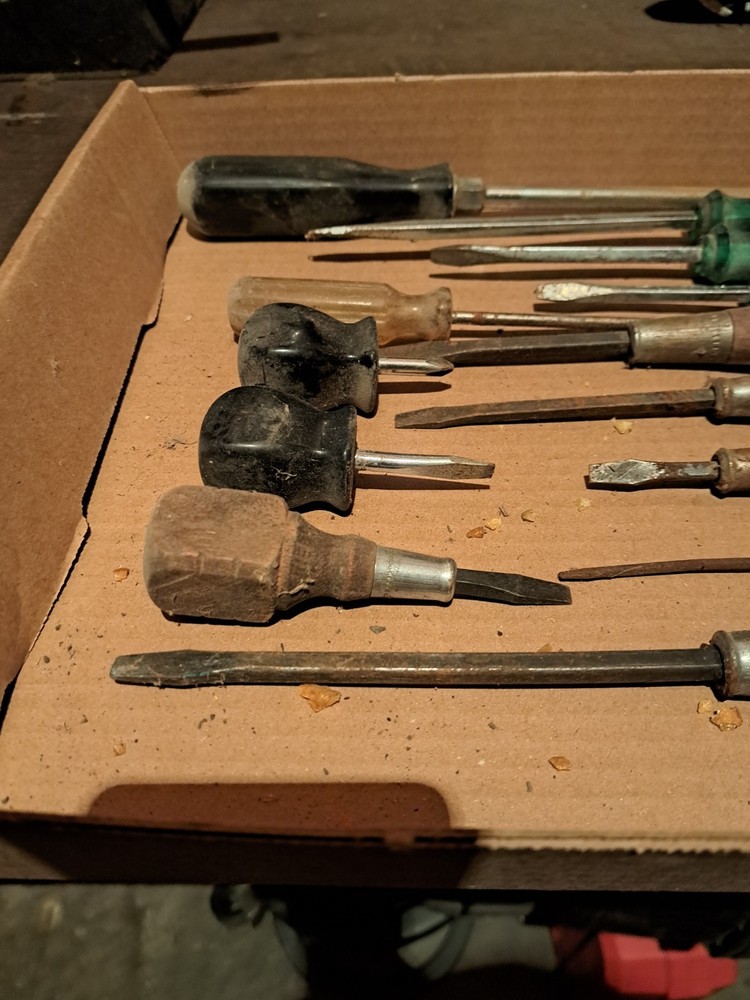 Screwdriver Flathead Phillips Misc Various Brands & Multi Purpose 13 total