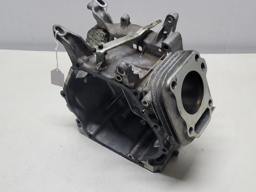 HONDA CRANKCASE 120A0-ZE2-861