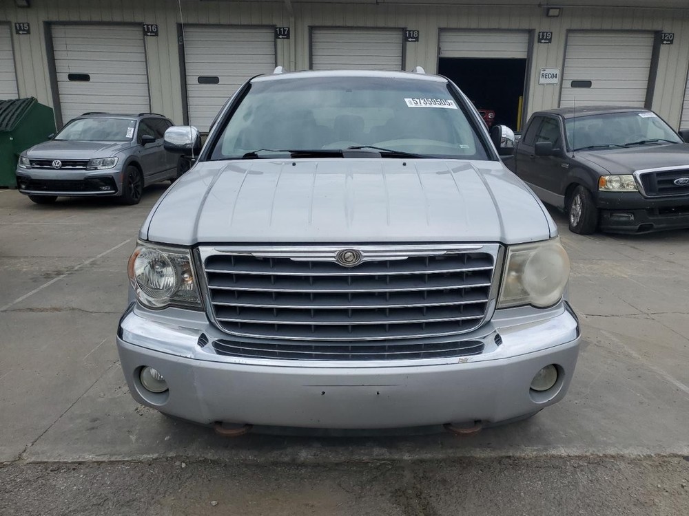 Used Headrest fits: 2008 Chrysler Aspen Grade A