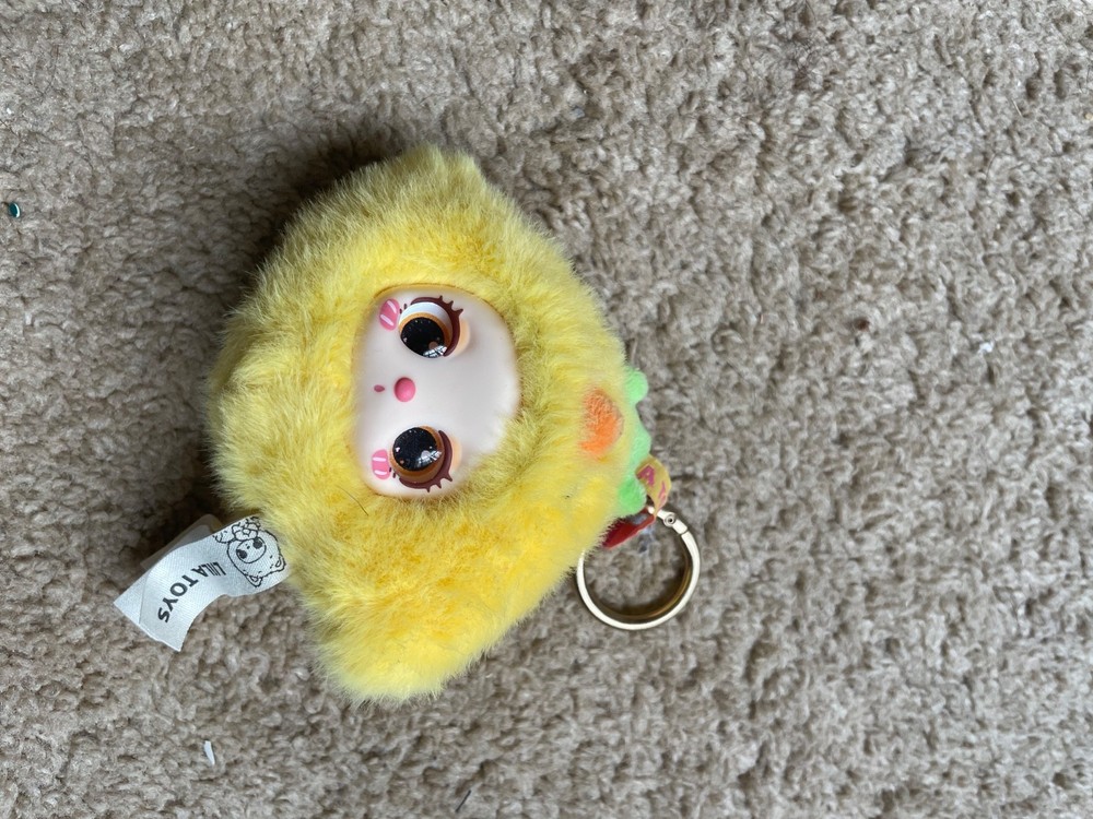 2 baby three blind box plush keychain