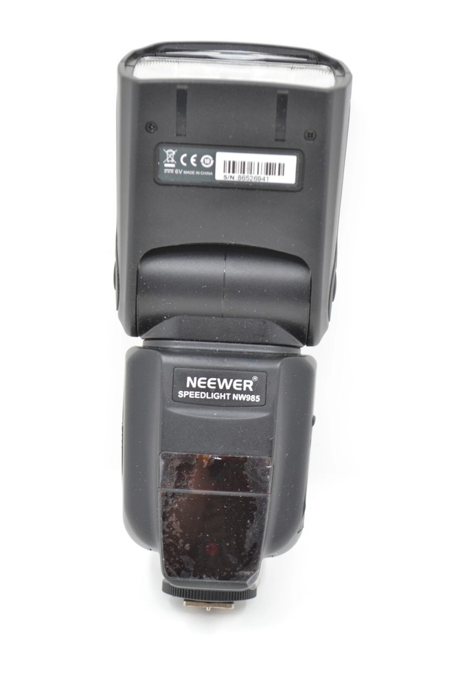 Used Neewer Speedlight NW985 Flash