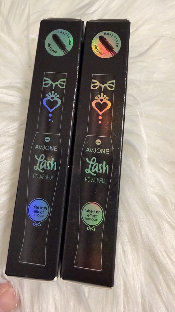 Avjone Lash Powerful