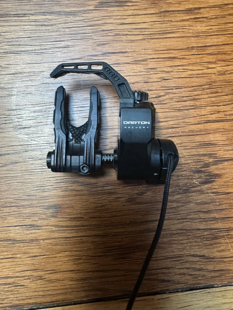 QAD Ultrarest Integrate MX2 Arrow Rest, Right Hand