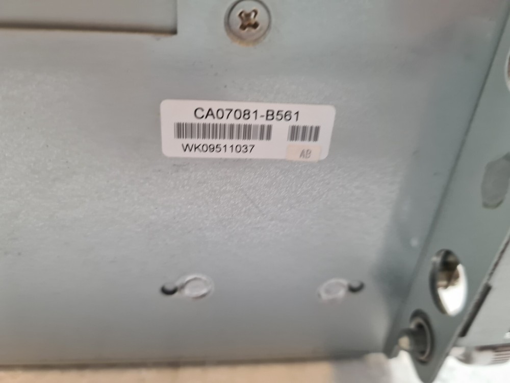 Fujitsu E20DRU2U 12 bay SAN Storage enclosure Array CA07081-B561 CA07081-A569