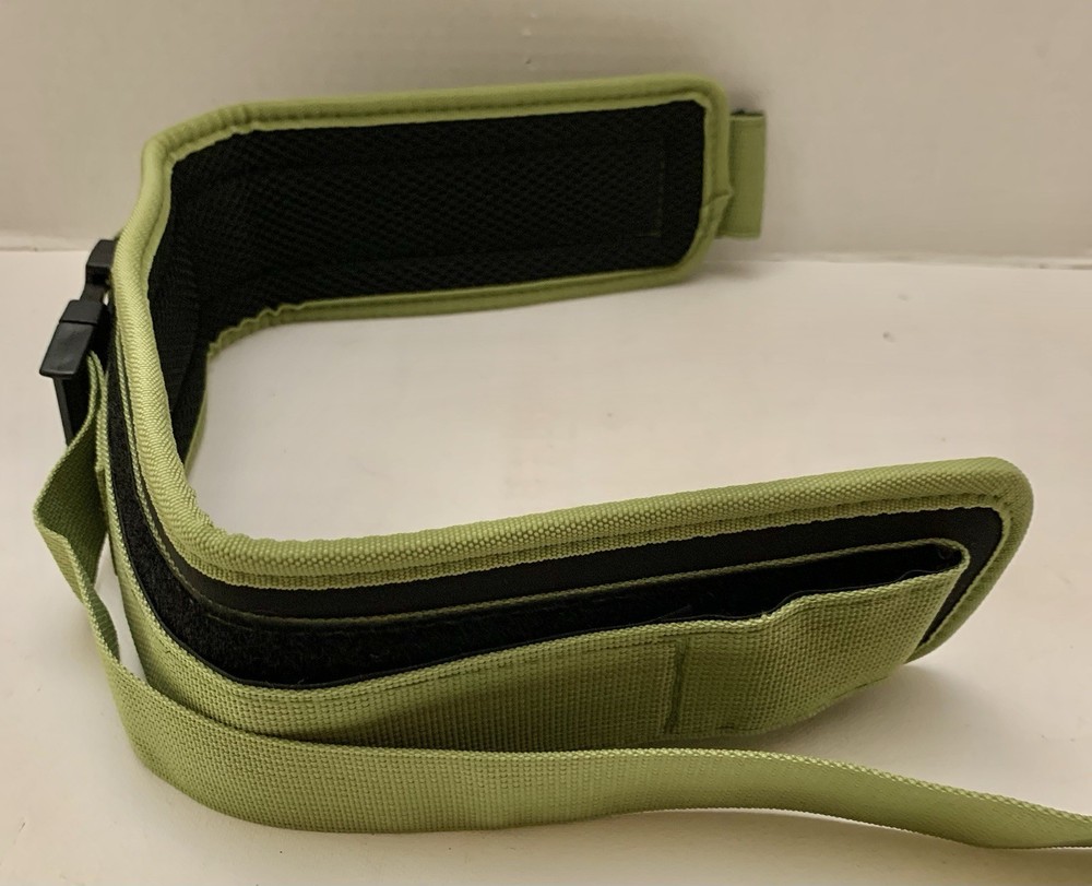FlyBamboo Hip Thrust Belt for Dumbbells Green