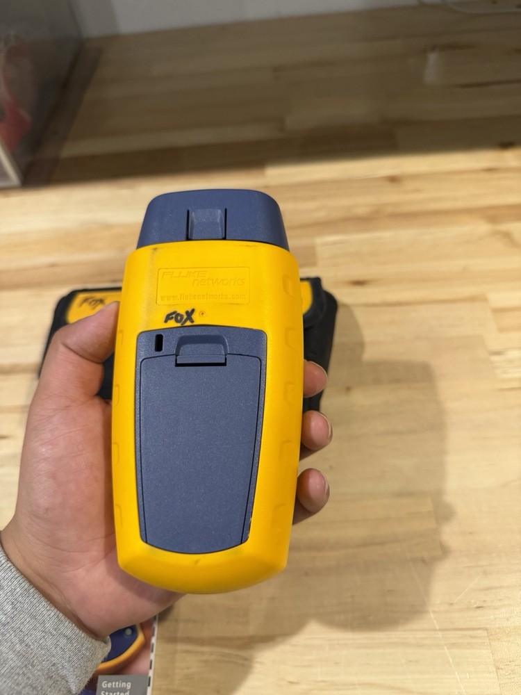 FLUKE NETWORKS MICROSCANNER 2 W/ BAG & MANUAL / SHIPS FAST