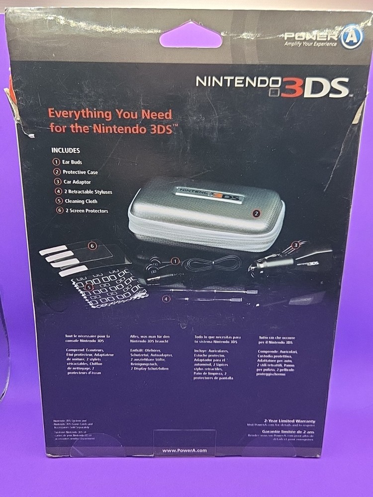 Nintendo 3ds Explorer Starter Kit Silver Case