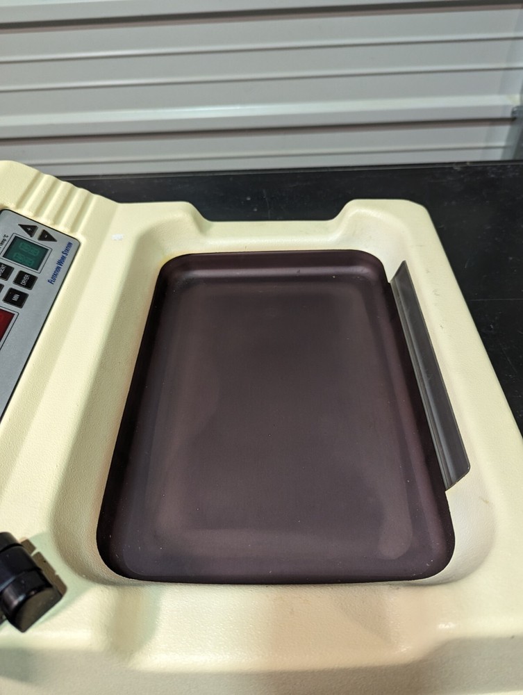 Fisher HealthCare Tissue Flotation Bath Workstation with Pyrex Dish & Light