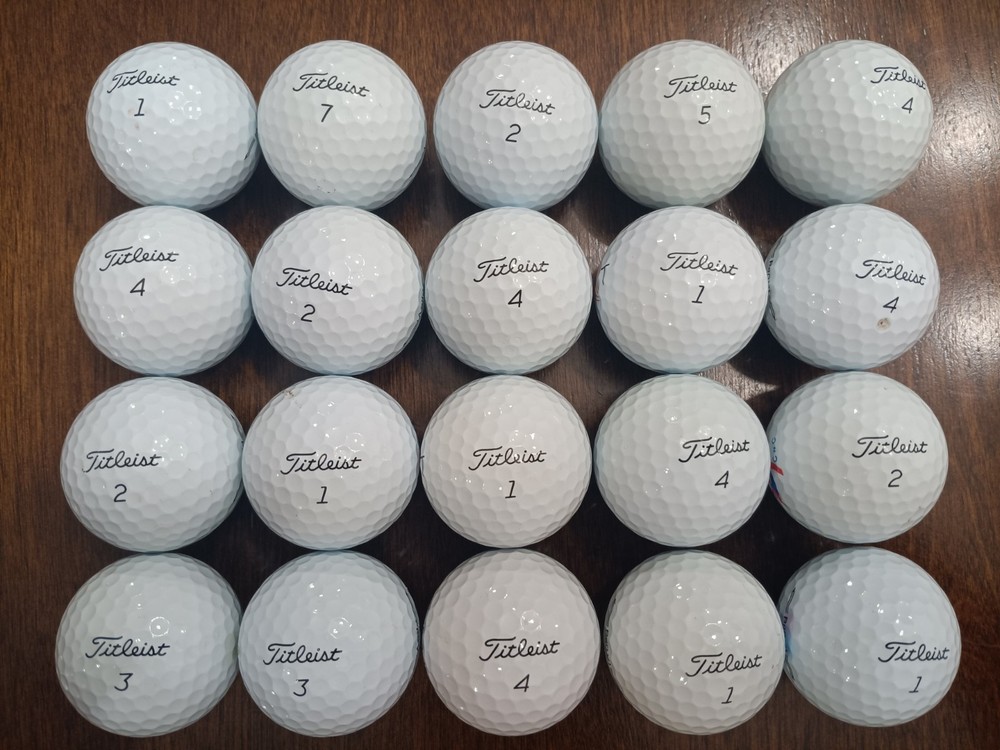 Titleist Pro V1 Golf Balls, 20 Pack, Good Condition.
