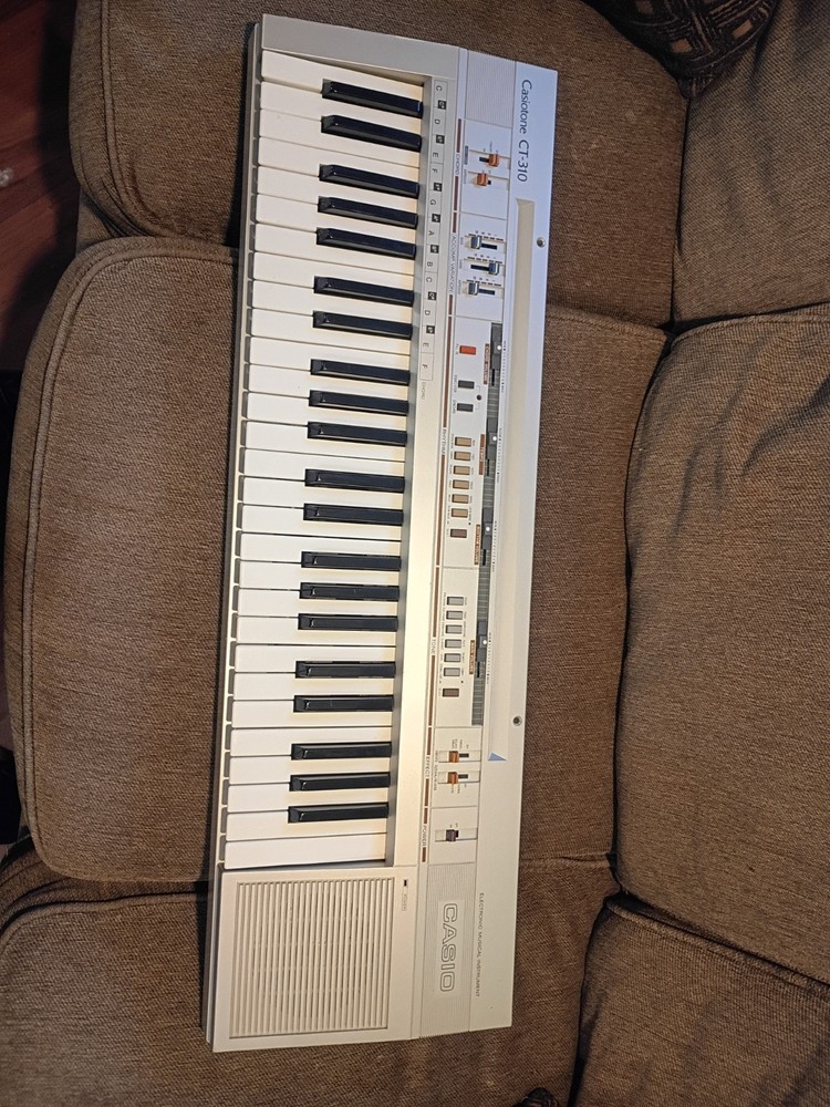 Casiotone CT310 Synth Keyboard Synthesizer Vintage Rare CT-310