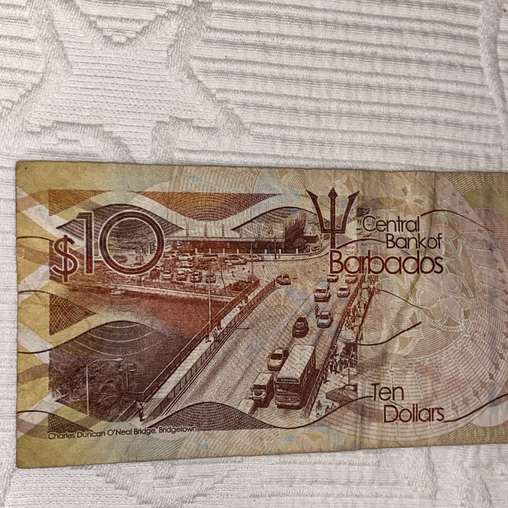 BARBADOS 10 Dollars 2013 P-75a UNC
