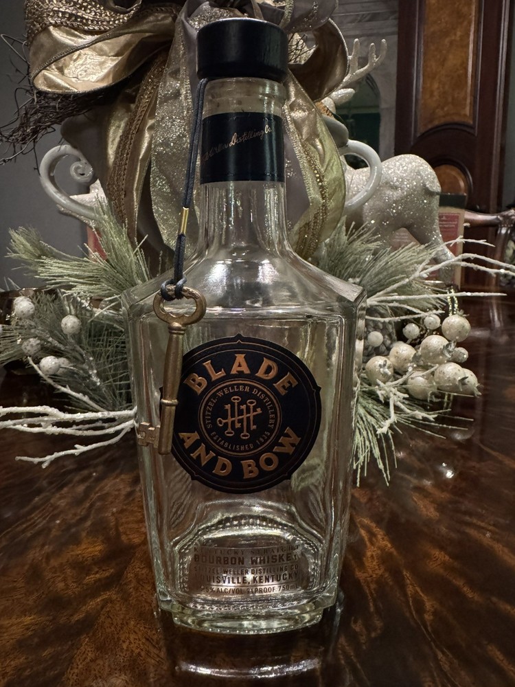 Blade And Bow Empty Whiskey Bottle 750mL With Key #3