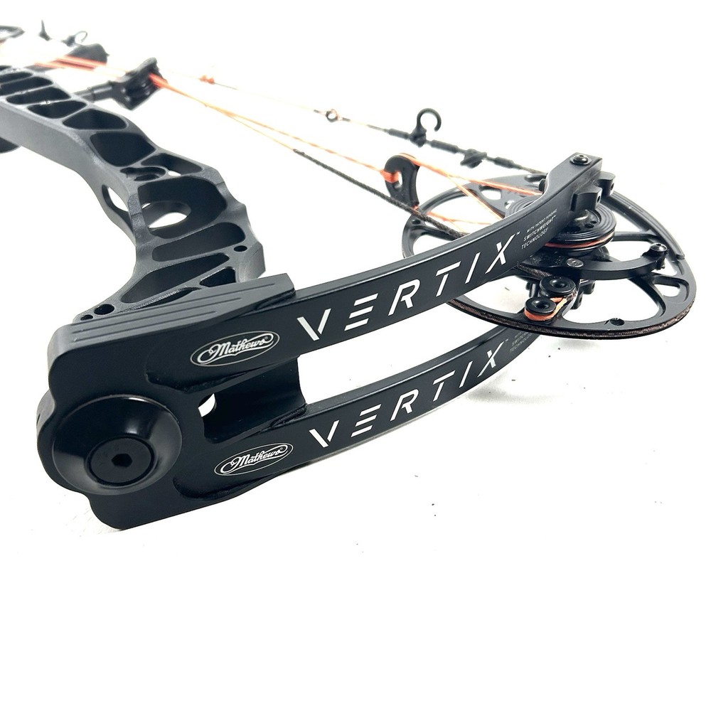Mathews Vertix Bow RH 27" / 70lbs. - Black