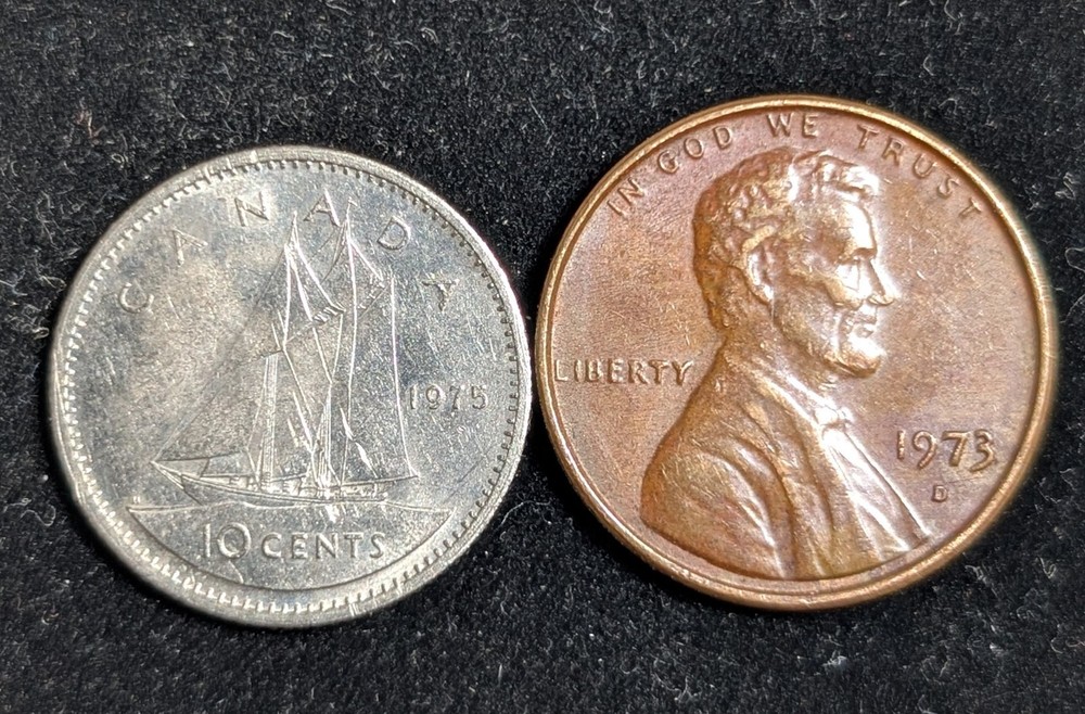 1975 Canada 10 Cents Circulated KM# 77.1