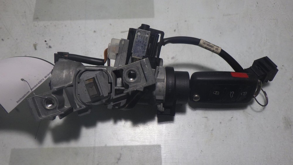 16 VOLKSWAGEN JETTA Ignition W/Key