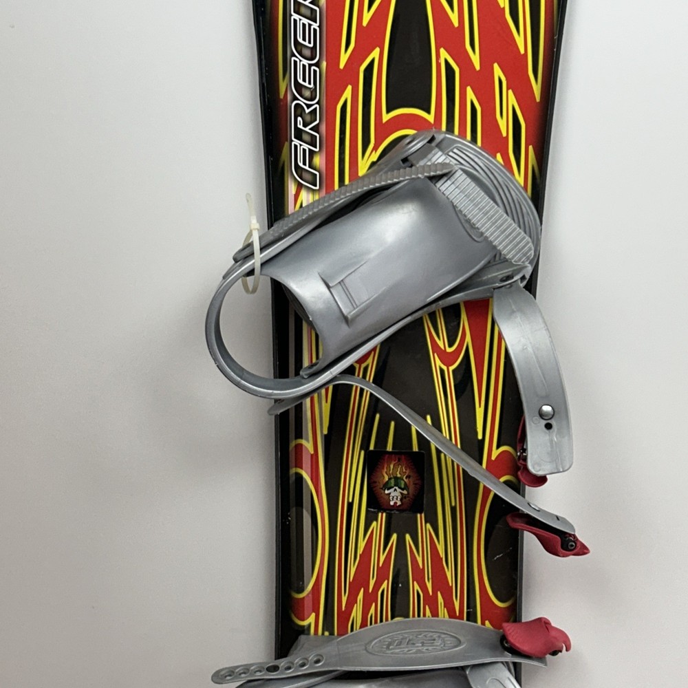 Freeride 145 Esp Snowboard - Red/Yellow Graphics