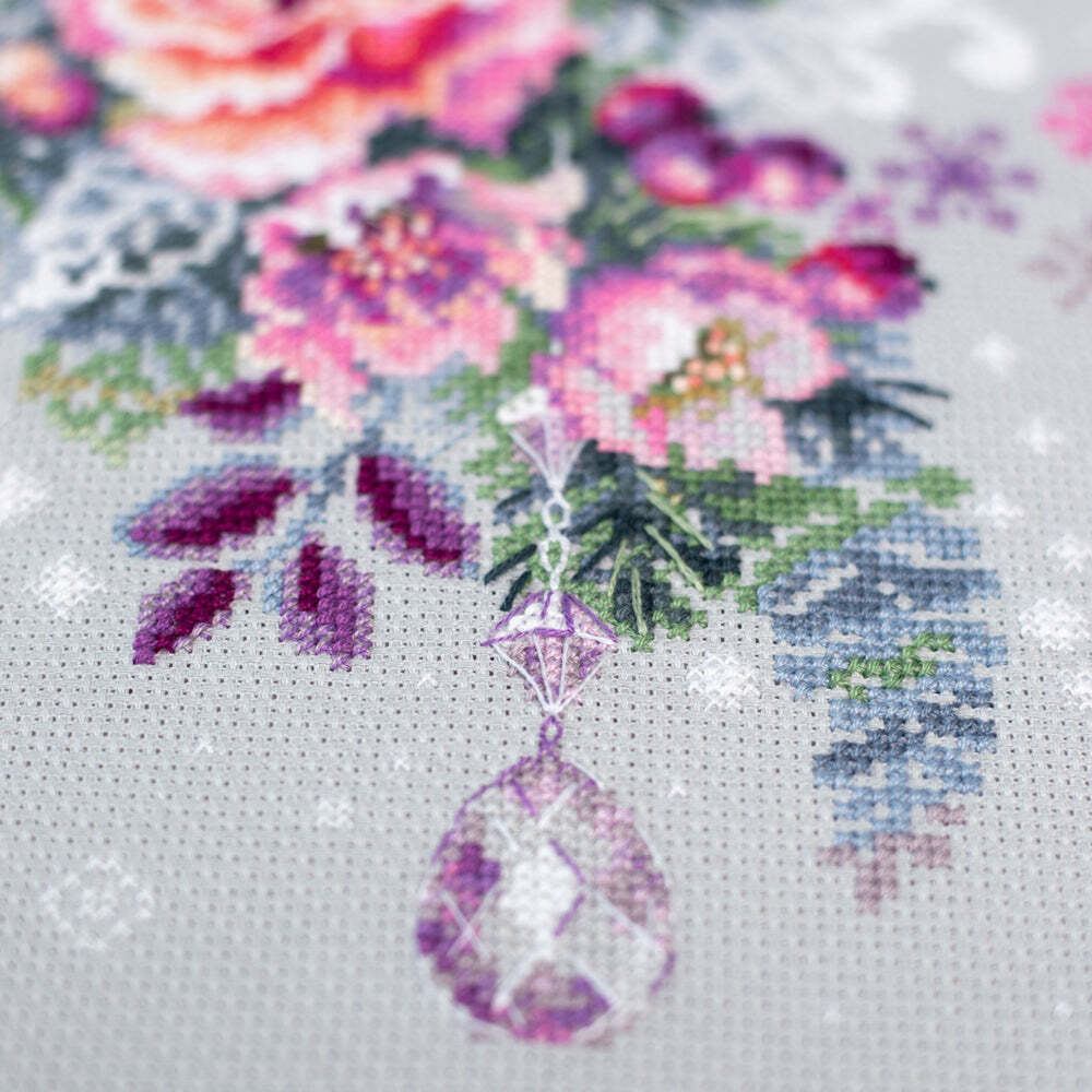 Magic Needle Counted Cross-Stitch Kit Winter Fancy 200-248