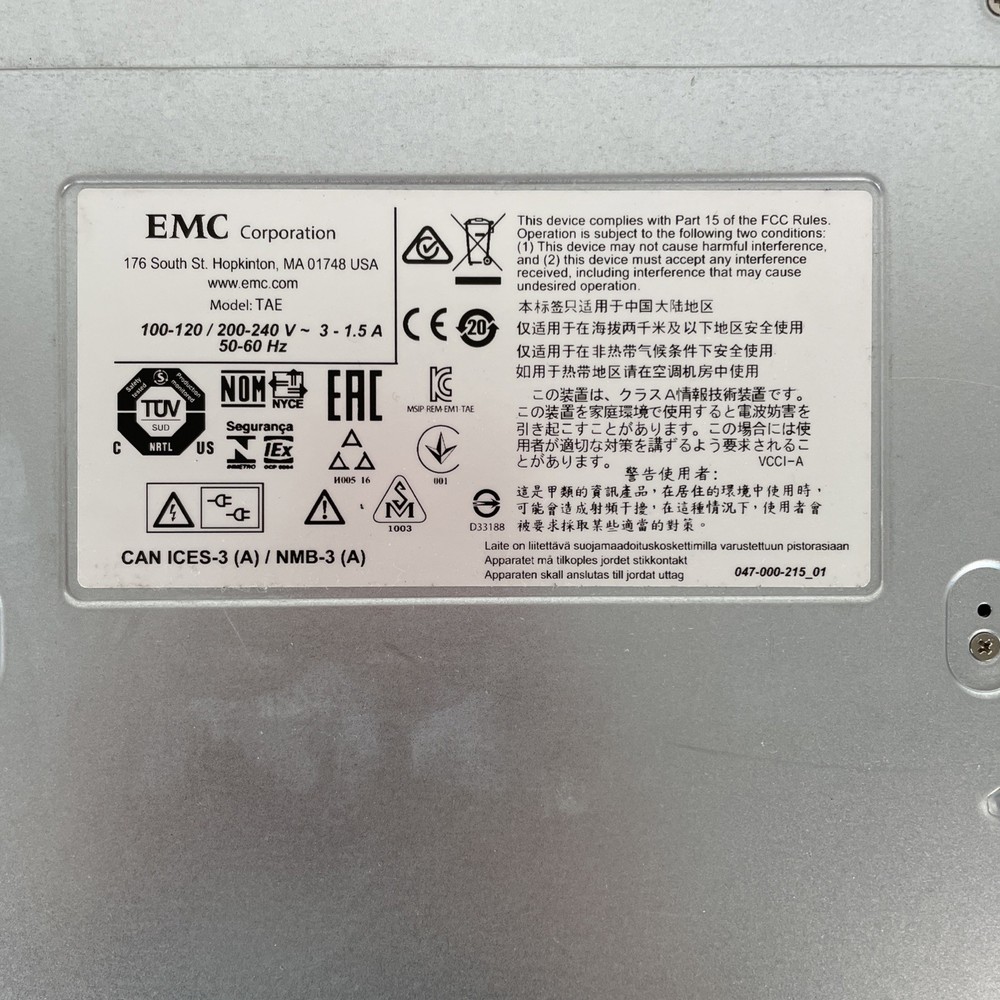 EMC TAE 25x2.5'' Hard Drive Server Array