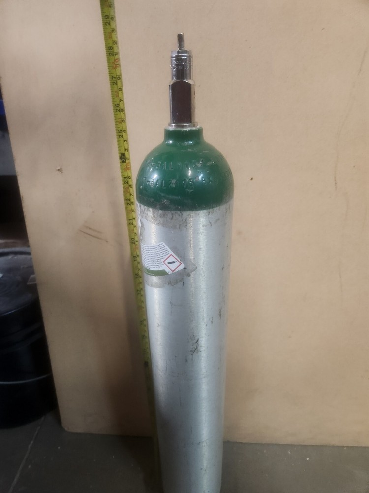 Medical Oxygen Tank Size E  Empty  UN 1072