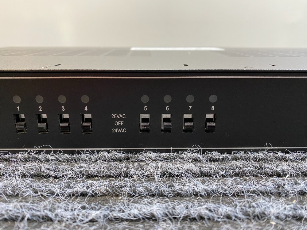 Altronix Vertiline 8 DC Rack Mount Power Supply