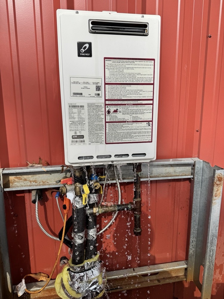 Takagi TK-110U-I 140,000 BTU Tankless Natural Gas Water Heater - White