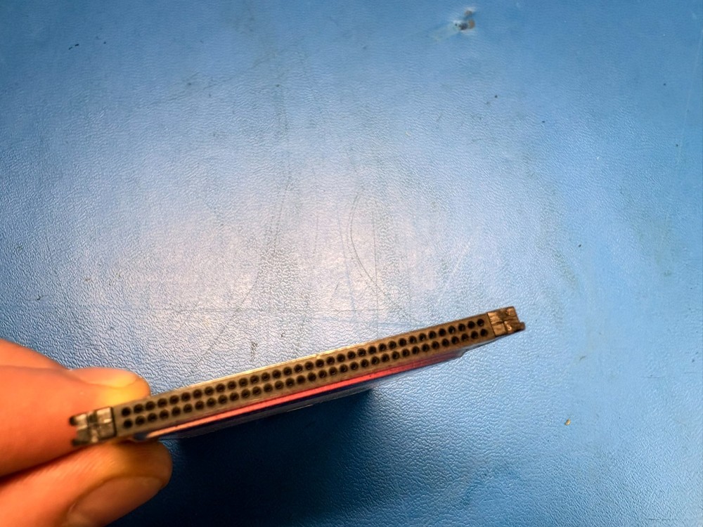 SimpleTech Digital Media PC Card Flash Storage 1GB