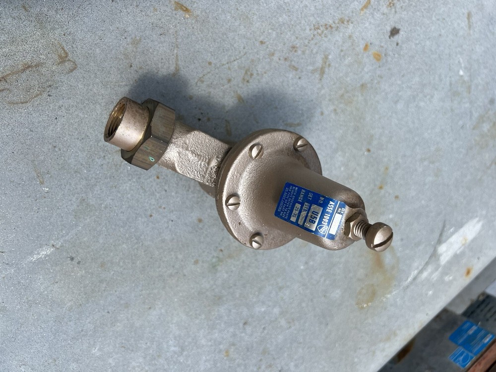NEW WATTS PRESSURE REDUCING VALVES