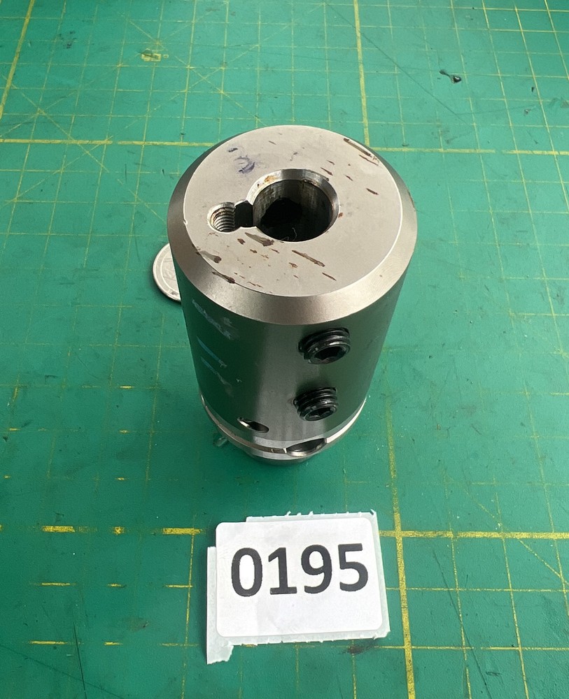 KM40TSBA08256 1/2" BORING BAR HOLDER