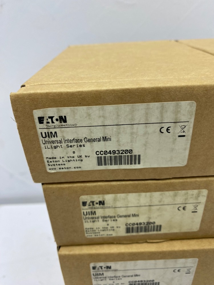 EATON UIM MINI UNIVERSAL INTERFACE ILIGHT SERIES CC0493200