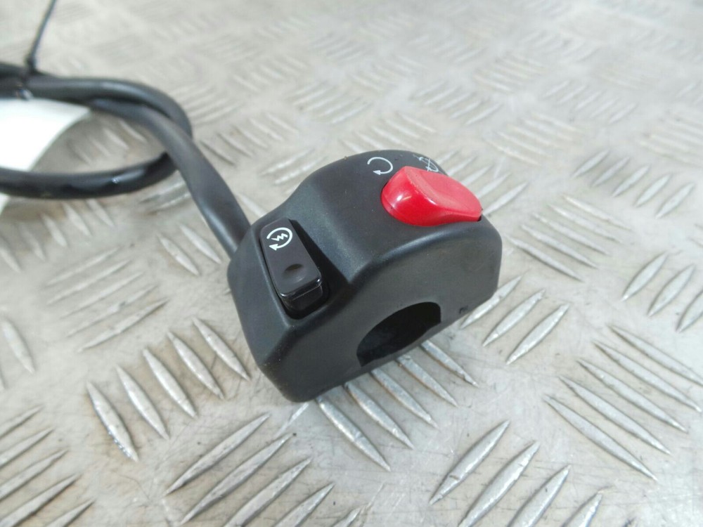 2012 TRIUMPH SPEED TRIPLE 1050 R RIGHT SWITCH GEAR