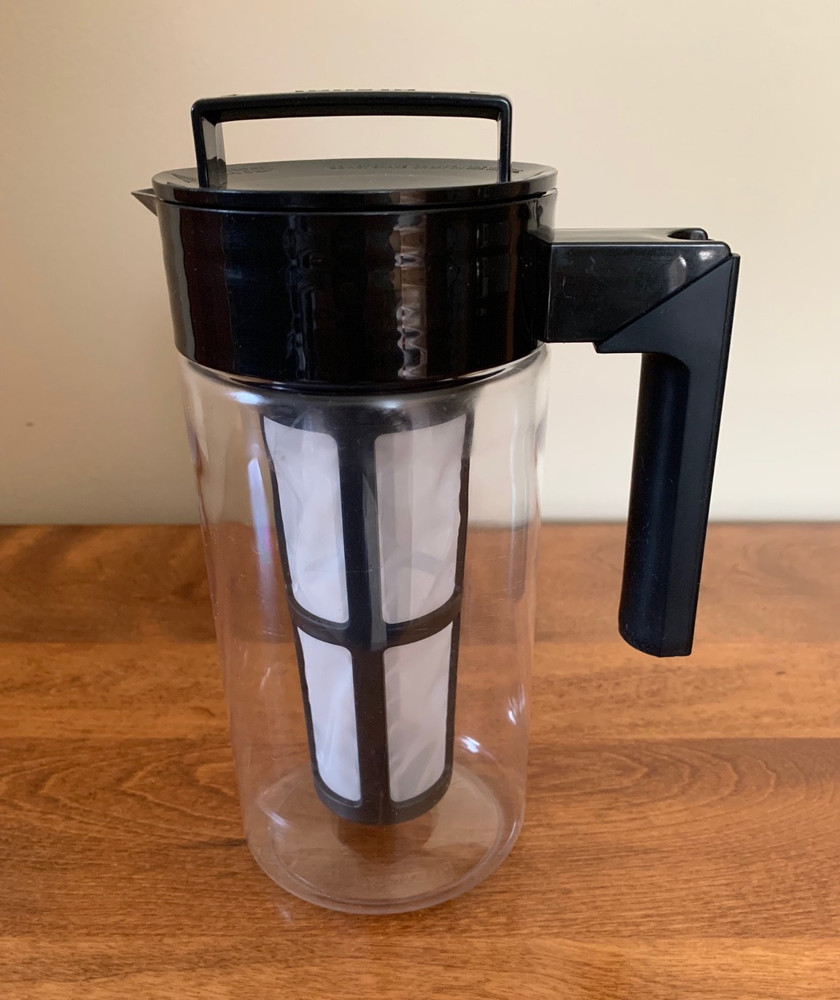 Takeya 1 Qt. Cold Brew Coffee Maker - Black