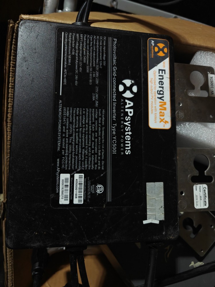 APsystems YC500I Inverter