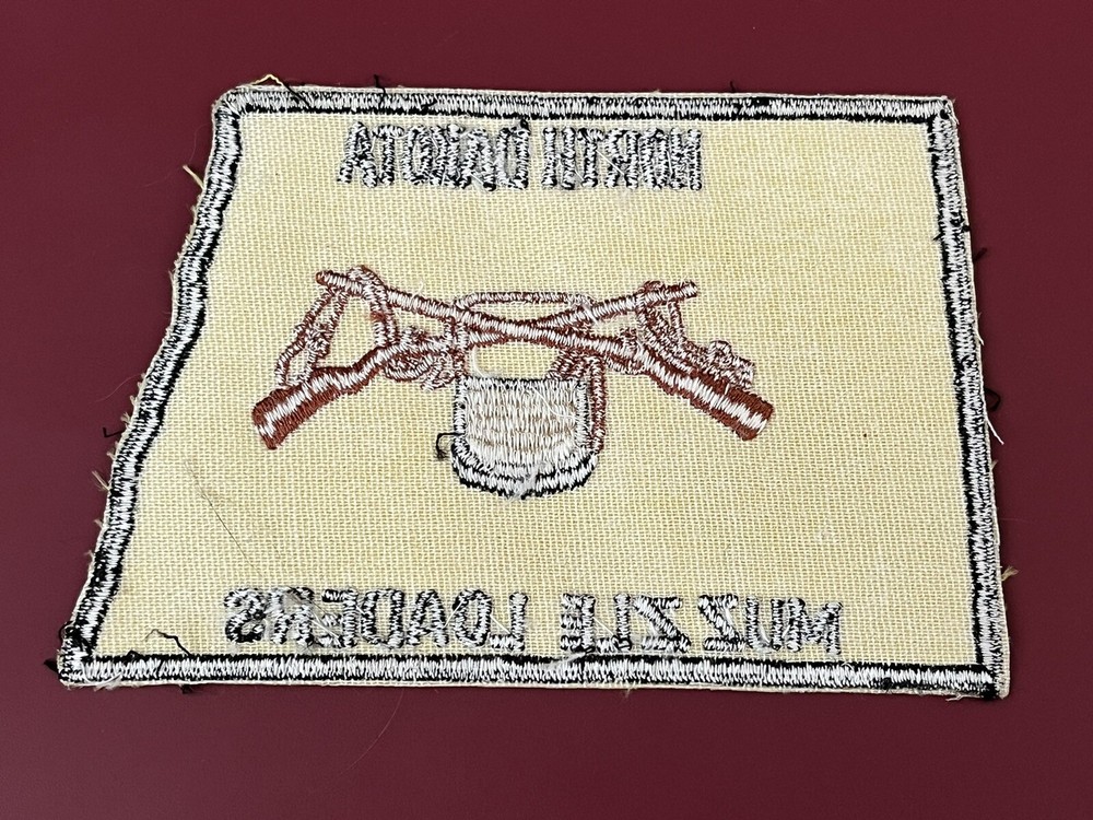 VINTAGE "NORTH DAKOTA MUZZLE LOADERS” Patch